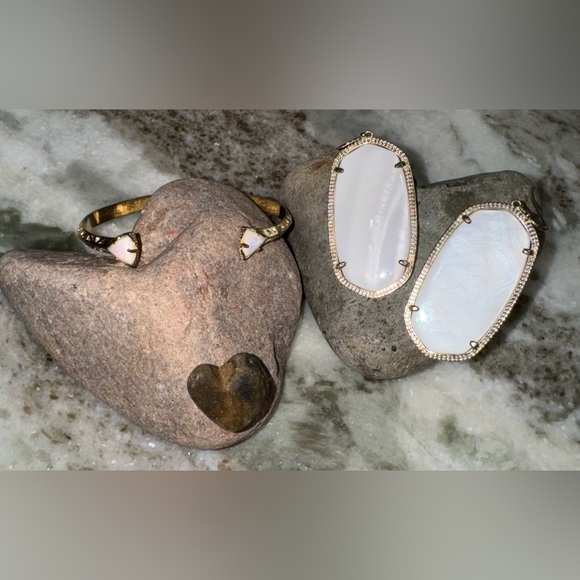 Kendra Scott Grady Bracelet & Elle MOP Drop Earrings Set - Picture 4 of 15